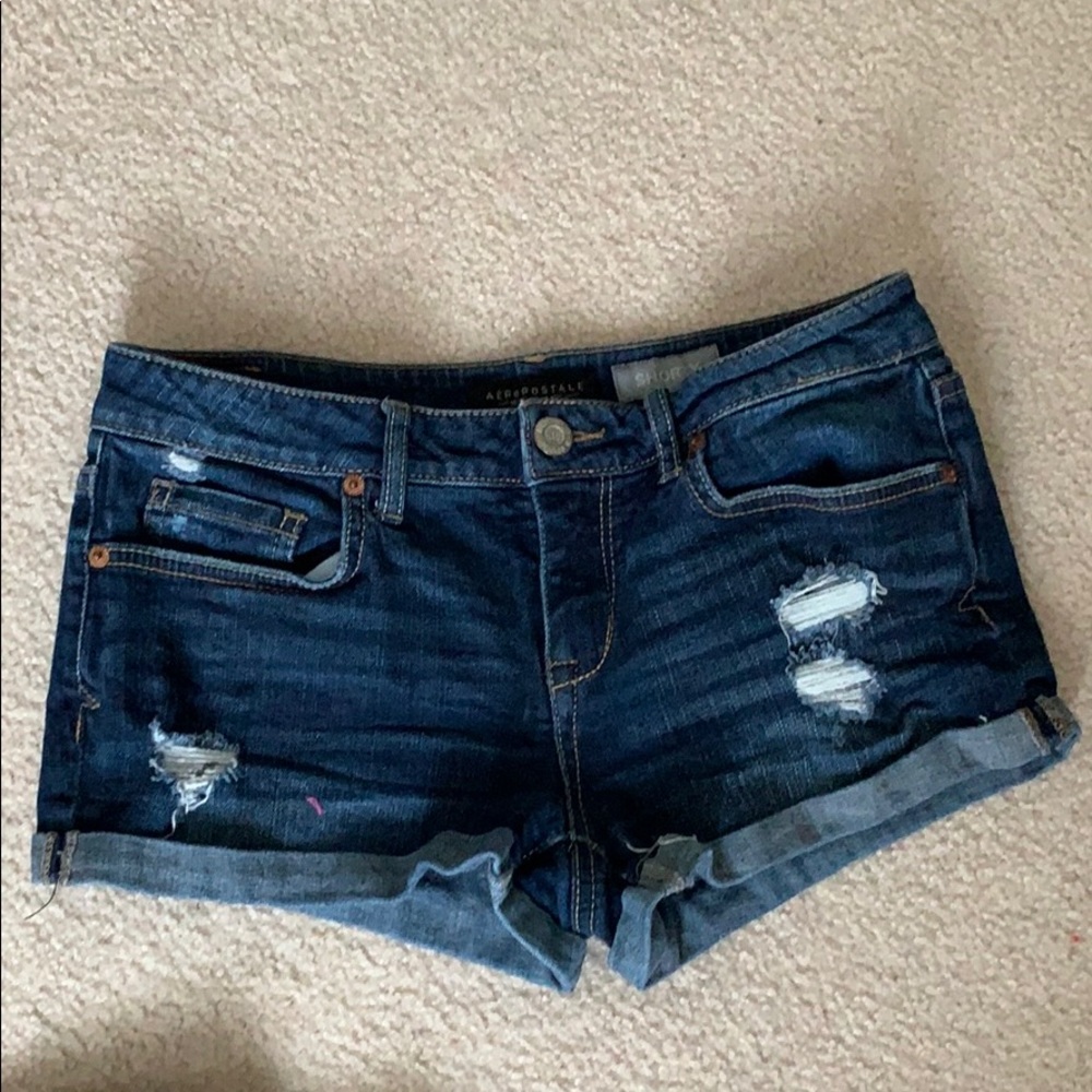 Low rise denim shorts